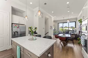 6035 Matthew Oaks Pl, Houston, TX 77007 - Photo 9