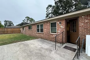 8038 Carvel Ln, Houston, TX 77036 - Photo 23