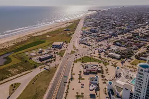 500 Seawall Blvd, Galveston, TX 77550 - Photo 33