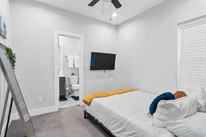 622 Janisch Road #F, Houston, TX 77018 - Photo 7