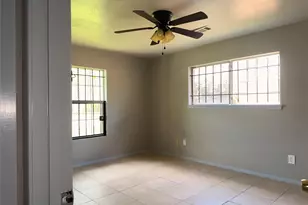 6841 Flamingo Dr, Houston, TX 77087 - Photo 7