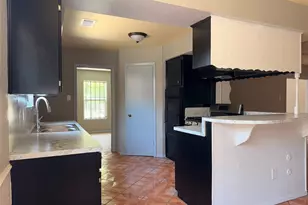 6841 Flamingo Dr, Houston, TX 77087 - Photo 3