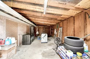 138 W Wellington St, Houston, TX 77076 - Photo 33
