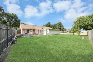 138 W Wellington St, Houston, TX 77076 - Photo 7