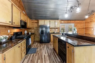 157 Laurel Ln, Livingston, TX 77351 - Photo 11