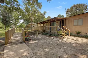 65 Brazil Blvd, Huntsville, TX 77320 - Photo 3