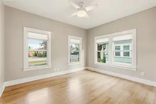 2223 Singleton St, Houston, TX 77008 - Photo 11