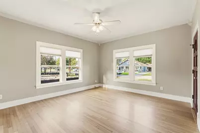 2223 Singleton Street, Houston, TX 77008 - Photo 7