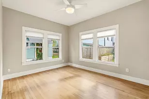 2223 Singleton St, Houston, TX 77008 - Photo 17