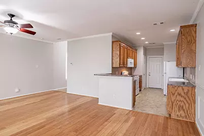 16534 Pentonshire Lane, Houston, TX 77090 - Photo 13