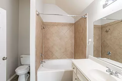 16534 Pentonshire Lane, Houston, TX 77090 - Photo 23