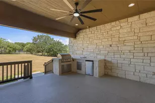205 Standing Oak Dr, Georgetown, TX 78633 - Photo 7
