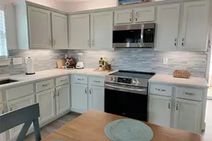 805 Nelson Ave, Port Bolivar, TX 77650 - Photo 9