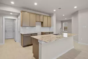 2012 Sugarberry Gully Ln, Conroe, TX 77301 - Photo 5