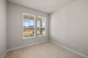 2012 Sugarberry Gully Ln, Conroe, TX 77301 - Photo 11