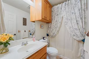 4 Hickory Ln, Dayton, TX 77535 - Photo 19