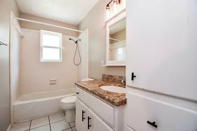 1013 W Sidnor Street, Alvin, TX 77511 - Photo 39