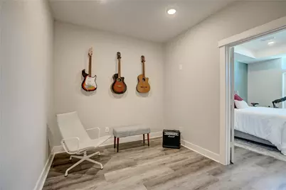 3603 Kensington Gardens Lane, Houston, TX 77055 - Photo 9