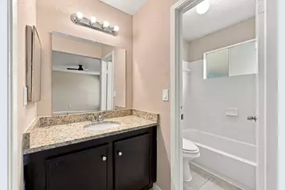 7726 Chaseview Drive, Houston, TX 77489 - Photo 15
