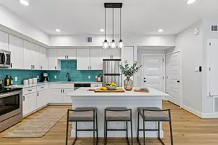 5420 Elysian St, Houston, TX 77009 - Photo 1