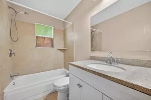 12114 McKamy Dr, Houston, TX 77067 - Photo 13