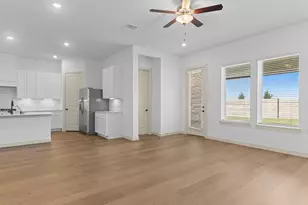 3239 Woodrose Orchard Dr, Pearland, TX 77581 - Photo 7