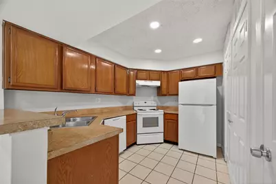 10555 Turtlewood Court #3012, Houston, TX 77072 - Photo 9