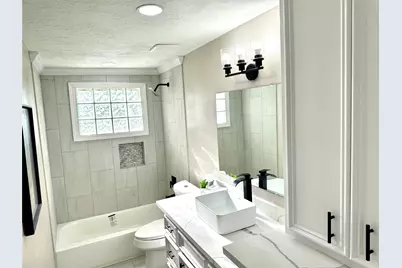 12442 Ashcroft Drive, Houston, TX 77035 - Photo 25