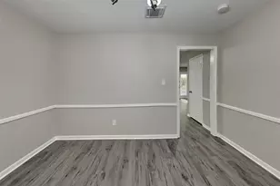 505 S Rivershire Dr, Conroe, TX 77304 - Photo 15