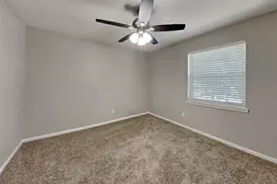 505 S Rivershire Dr, Conroe, TX 77304 - Photo 11