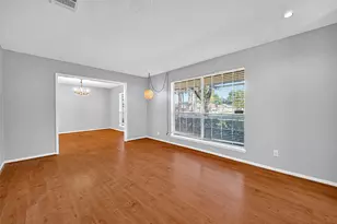 9602 S Petersham Dr, Houston, TX 77031 - Photo 3