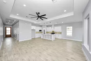 4606 Iroquois Dr, Pasadena, TX 77504 - Photo 5