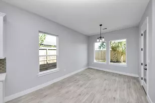 4606 Iroquois Dr, Pasadena, TX 77504 - Photo 9
