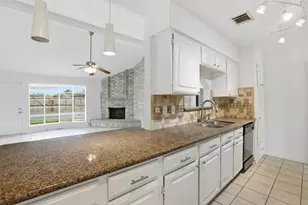 10306 Jillana Kaye Dr, Houston, TX 77086 - Photo 11