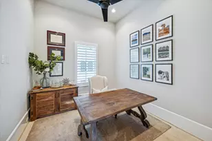 2411 Rosamond St, Houston, TX 77098 - Photo 17