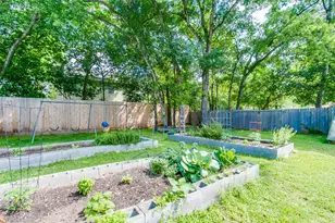 1407 Springrock Ln, Houston, TX 77055 - Photo 21
