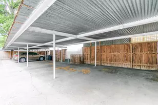 1407 Springrock Ln, Houston, TX 77055 - Photo 19