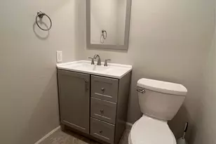 1407 Springrock Ln, Houston, TX 77055 - Photo 9