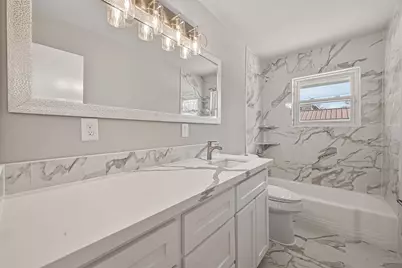 9623 Meadowglen Lane, Houston, TX 77063 - Photo 13