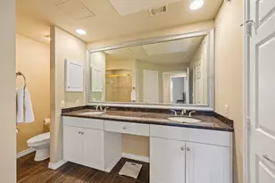 2400 McCue Rd, Houston, TX 77056 - Photo 17