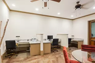 2400 McCue Rd, Houston, TX 77056 - Photo 29