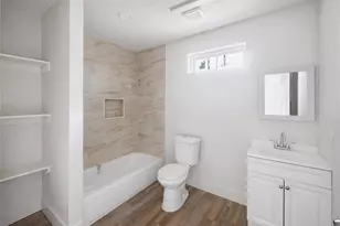 2629 W Main St, Baytown, TX 77520 - Photo 3