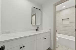 10912 Dogwood Dr, La Porte, TX 77571 - Photo 19