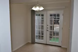 6111 Beverly Hill St, Houston, TX 77057 - Photo 5