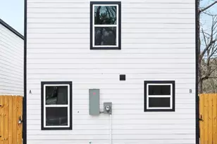 7804 Crestview Dr, Houston, TX 77028 - Photo 17