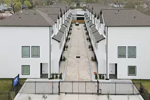 9403 Hammerly Blvd, Houston, TX 77080 - Photo 3