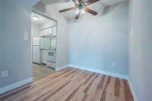 12655 Ashford Meadow Dr, Houston, TX 77082 - Photo 7