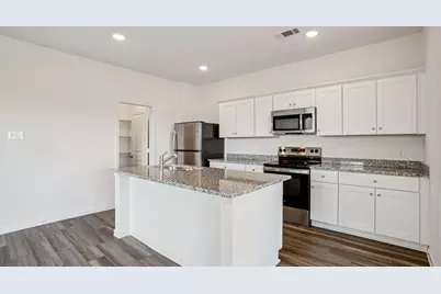 5650 Shelford Birch Street, Conroe, TX 77303 - Photo 3