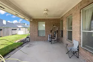 11402 Bucks Bridge Ln, Sugar Land, TX 77498 - Photo 35