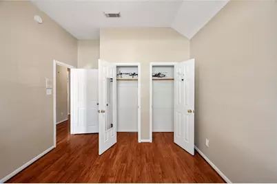 11402 Bucks Bridge Lane, Sugar Land, TX 77498 - Photo 33